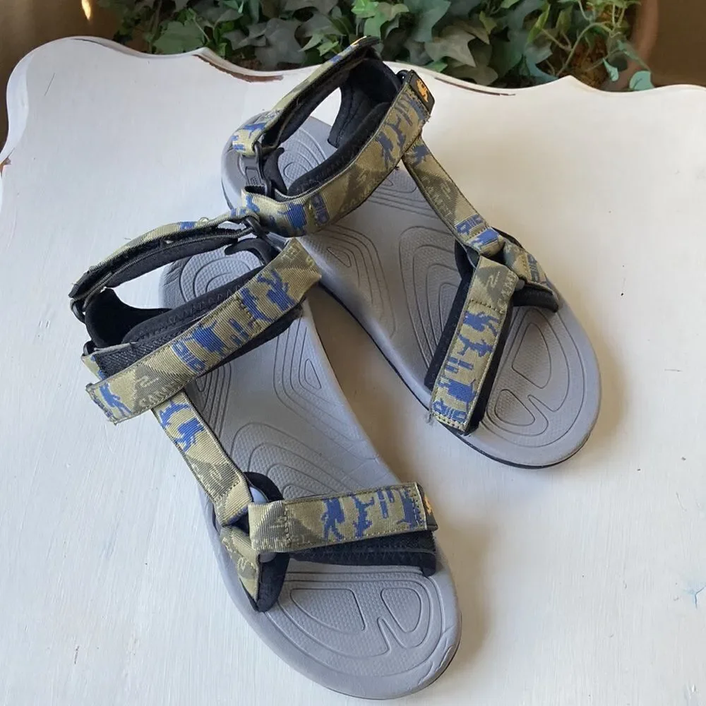 Men’s Camel Crown Lightweight Hiking Waterproof Sandals Size 10
